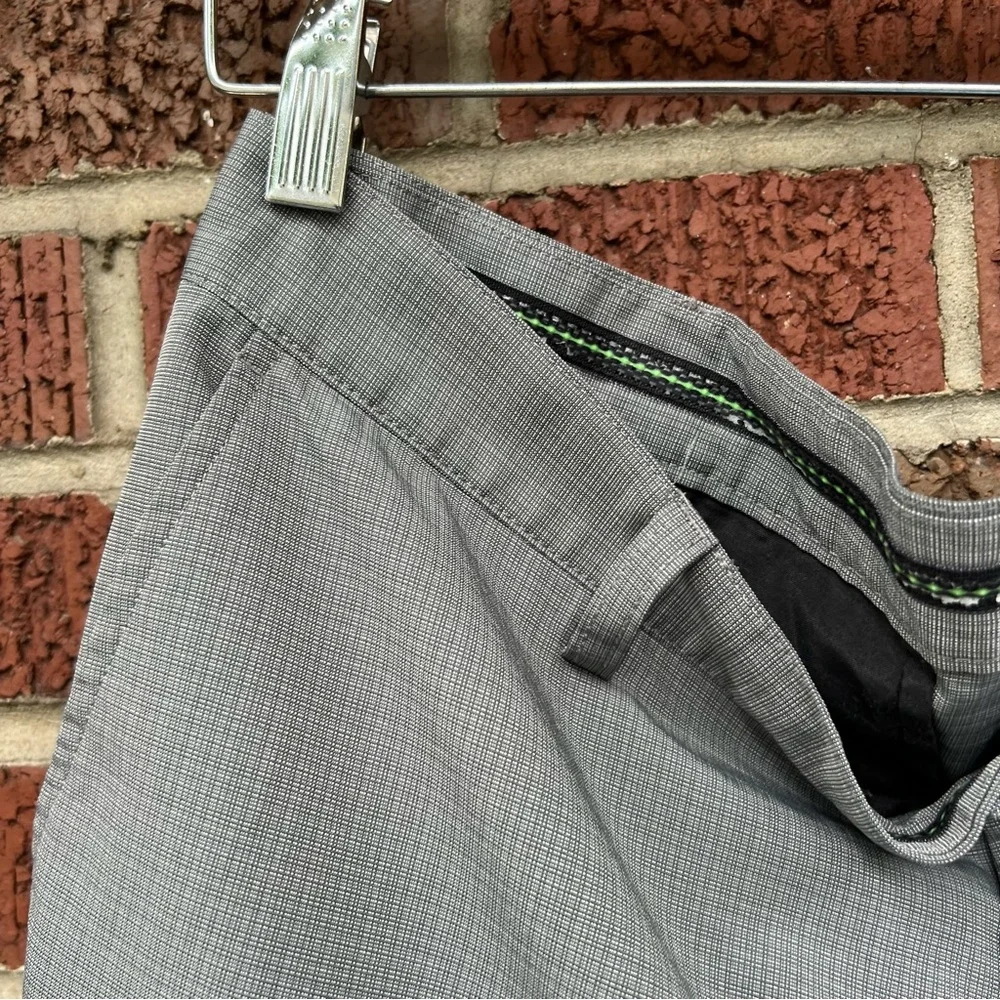 IZOD Gray Athletic Golf Shorts - Picture 4 of 4